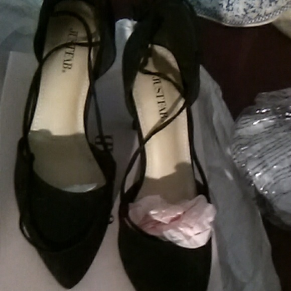 Shoes - Picture 2 of 2